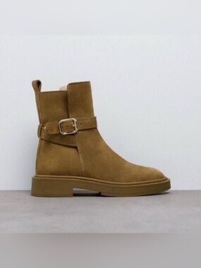 NWT ZARA Suede Ankle Boots Buckle Detail Camel Brown Size US 9